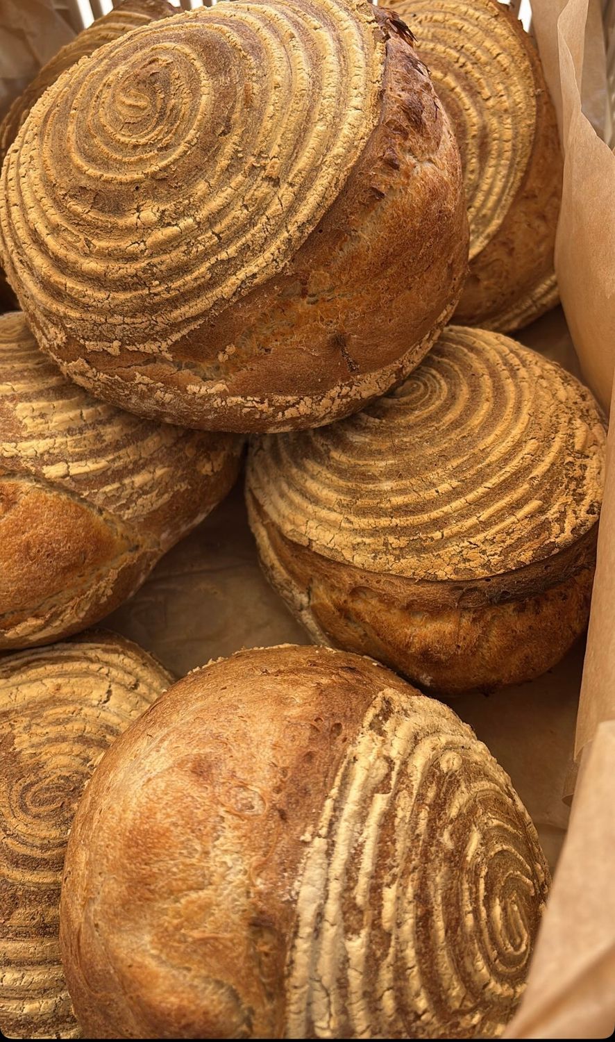 Zuurdesem brood ( licht grof)