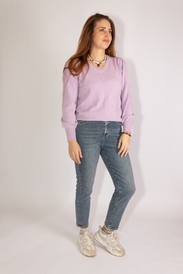 All-hearts Lila