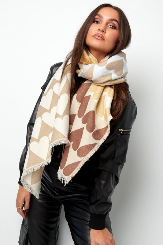 Pop of heart scarf (pre-order)