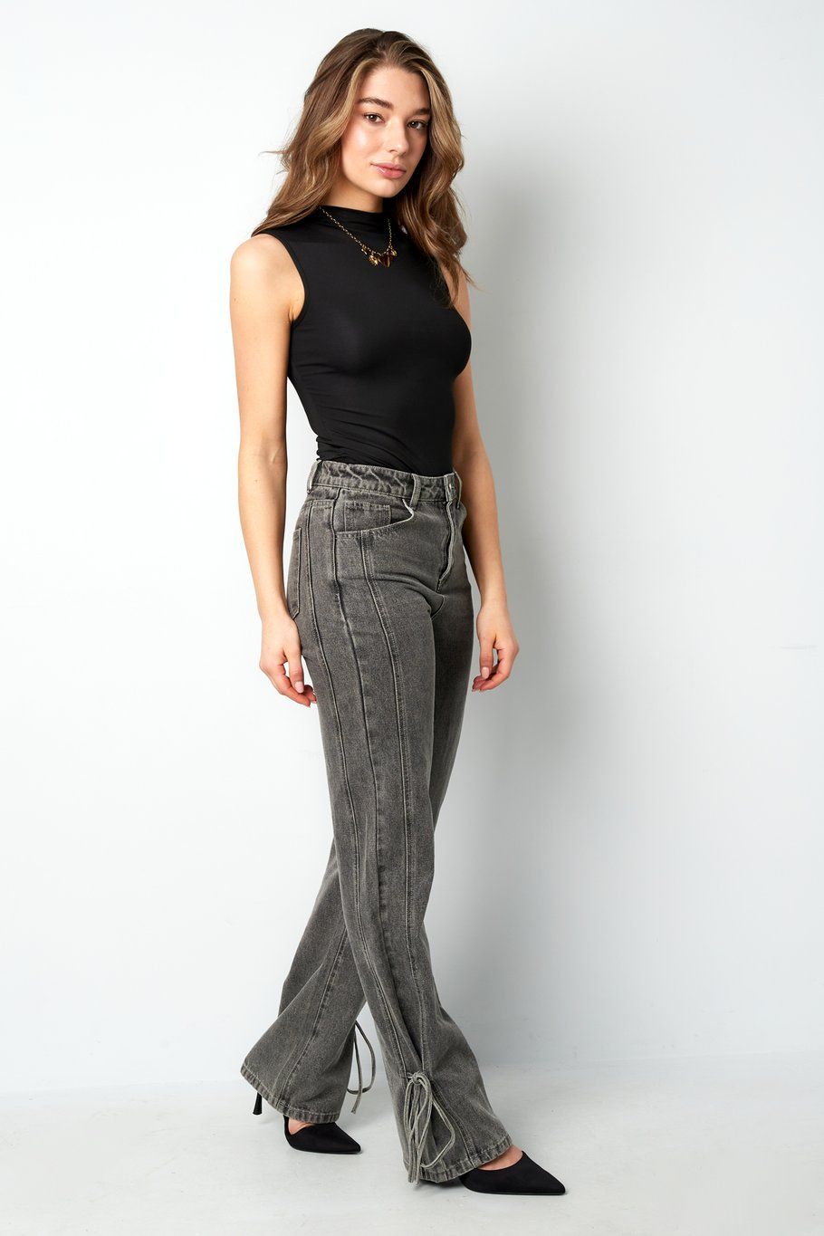Bossy bow jeans (pre-order)