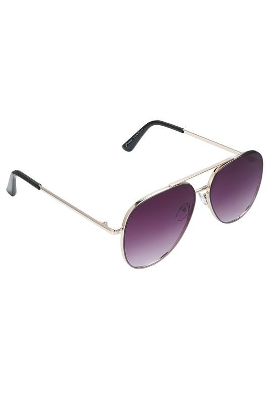 Pilot sunglasses