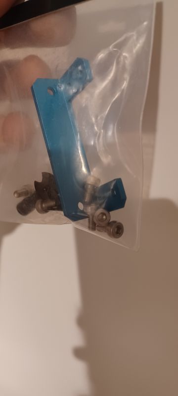SERVO HOLDER MIDI  mono1
