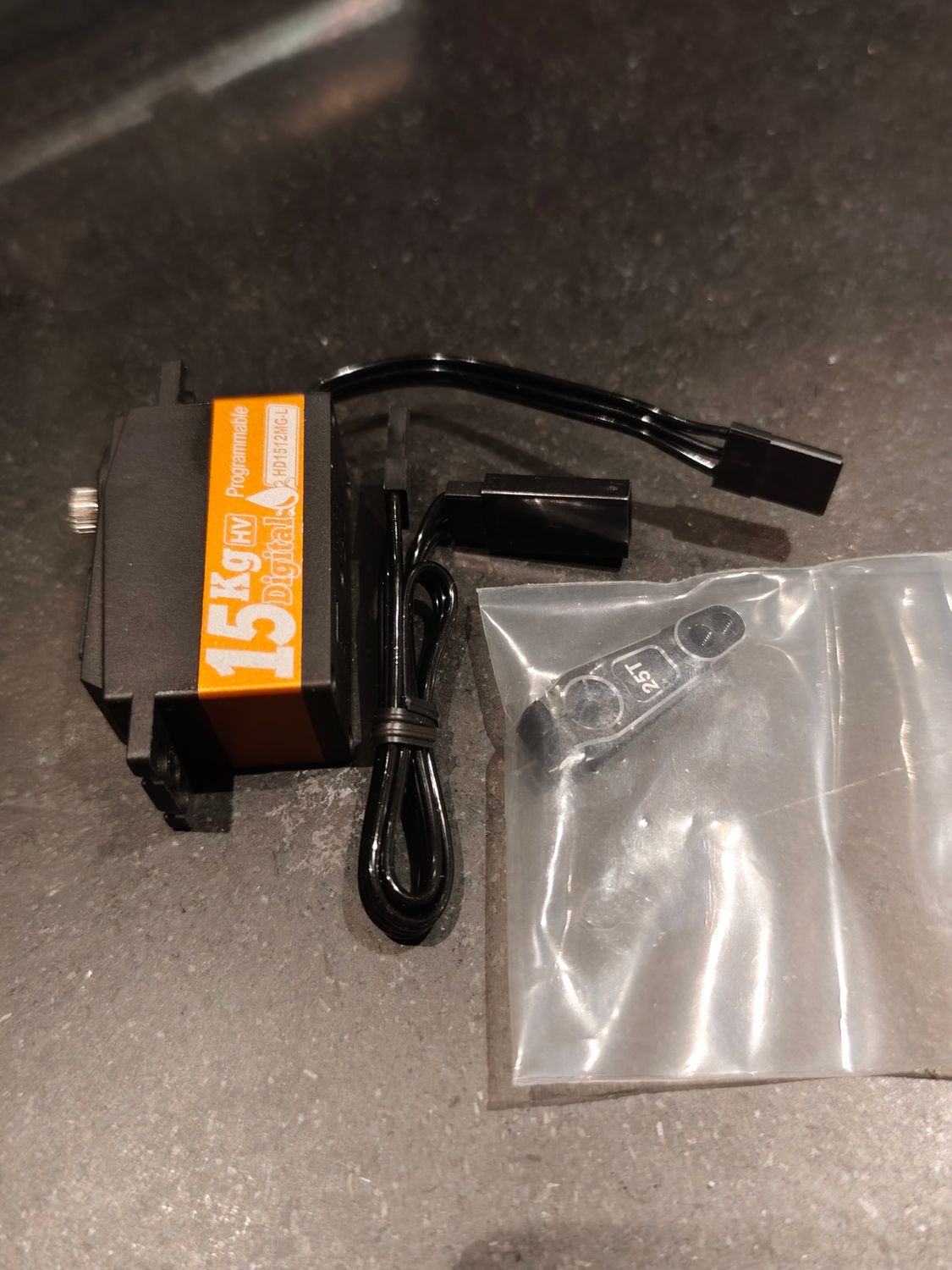 Servo HD1512MG STD Waterproof 15kg