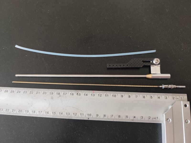 Shaft system adjustable for mini classes
