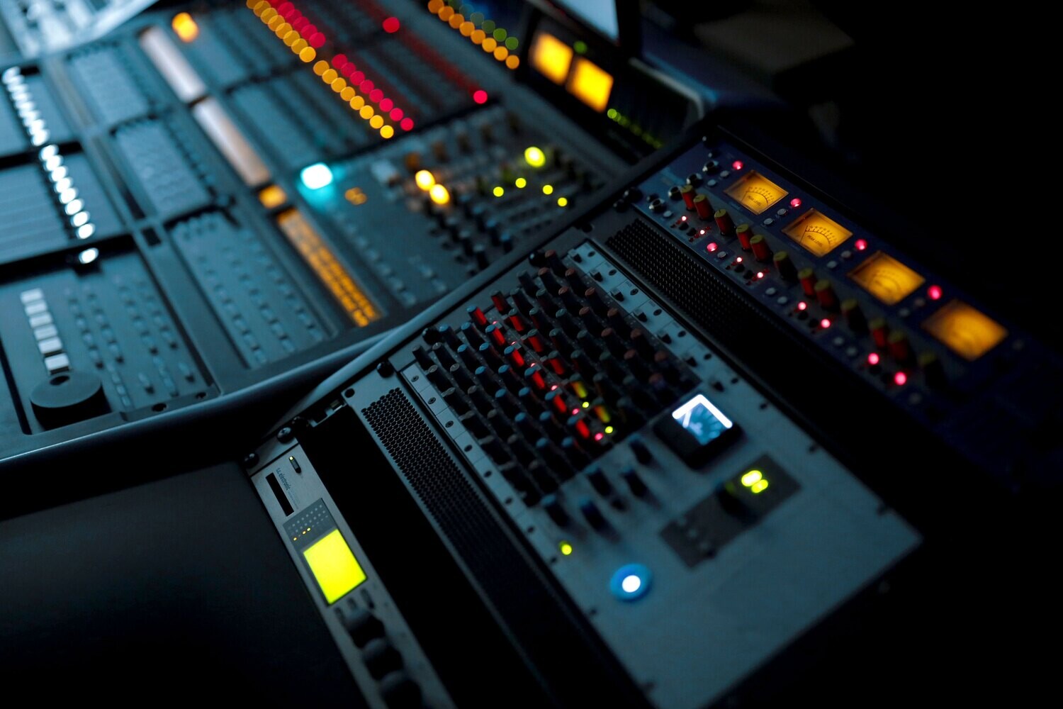 Audio Mixing &amp; Mastering: Expert