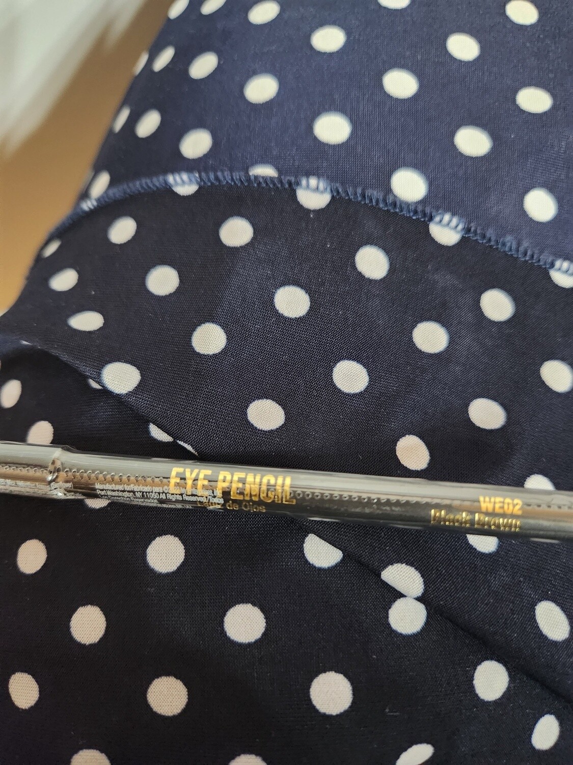 Silky smooth eye pencil black brown 