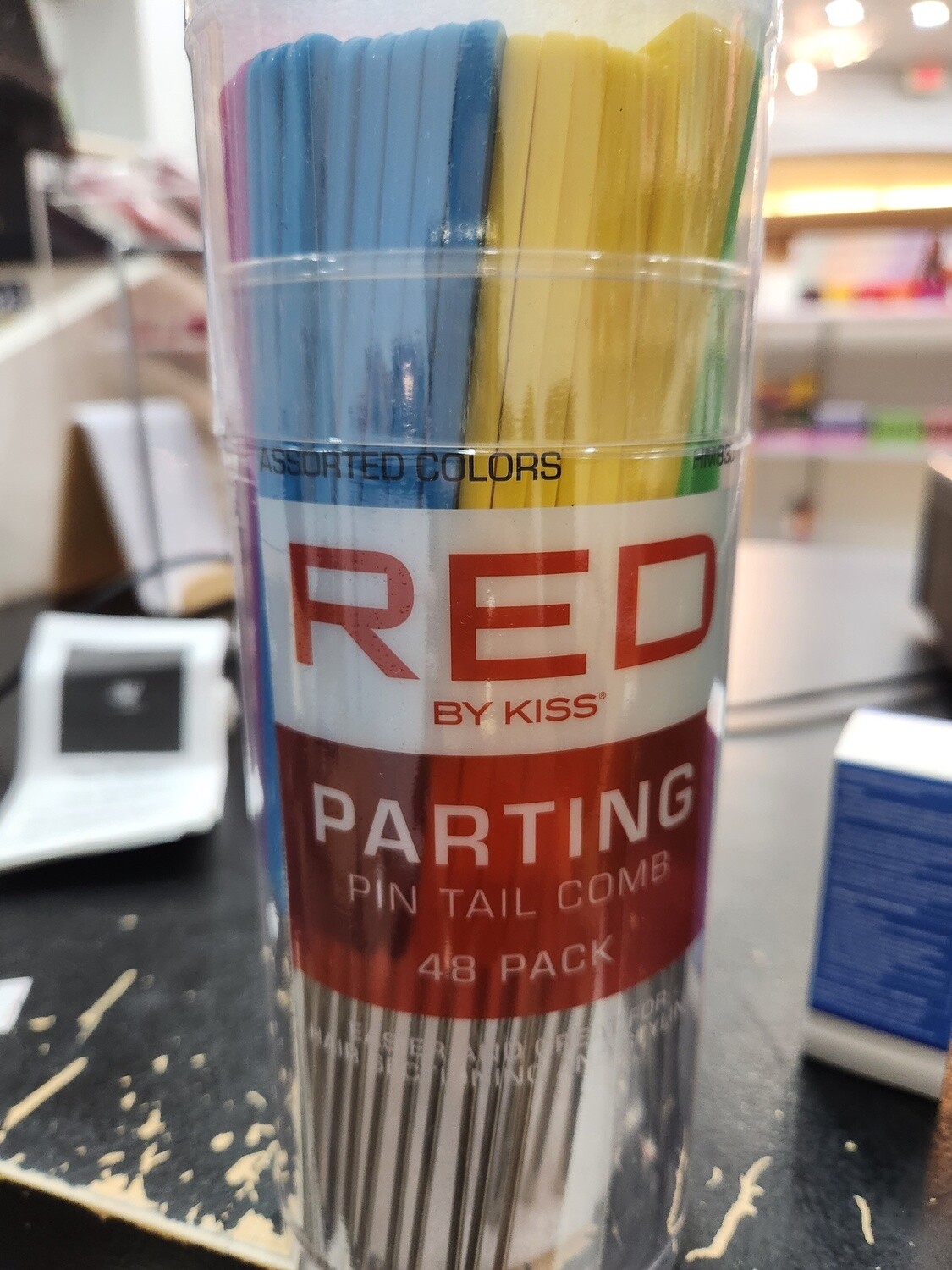 Red by kiss pin tail comb