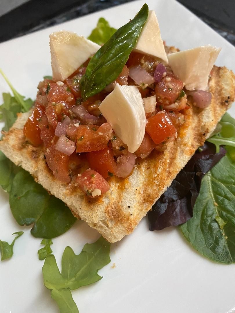 TOMATO BRUSCHETTA
