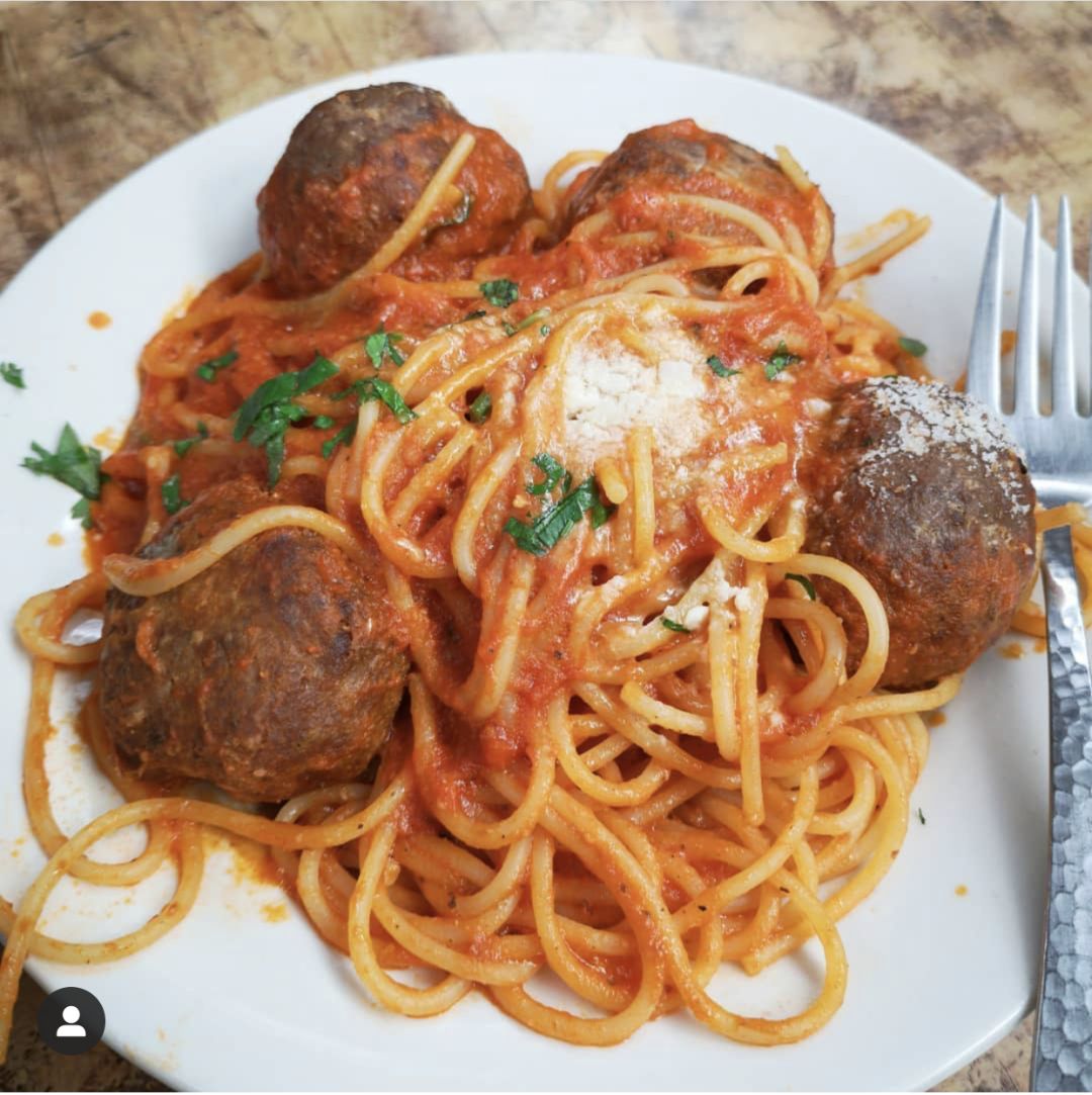 SPAGHETTI AND MEATBALLS