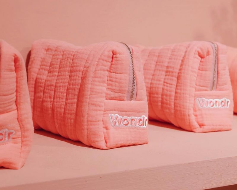 Wondr beauty bag