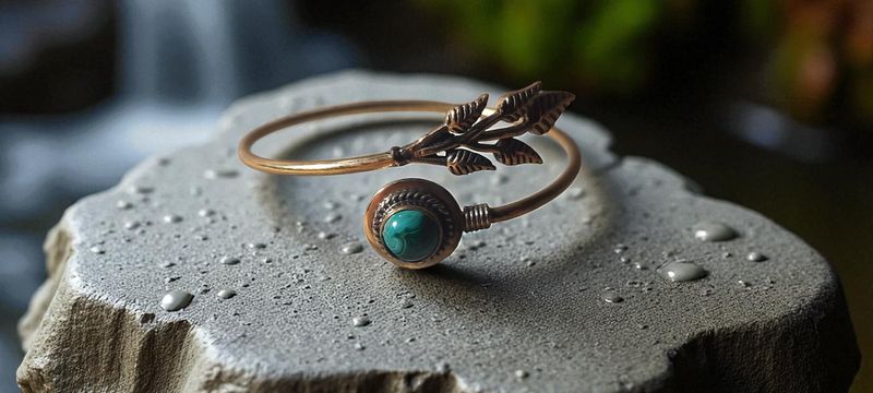 Handgemaakte armband verguld brons met Malachiet
