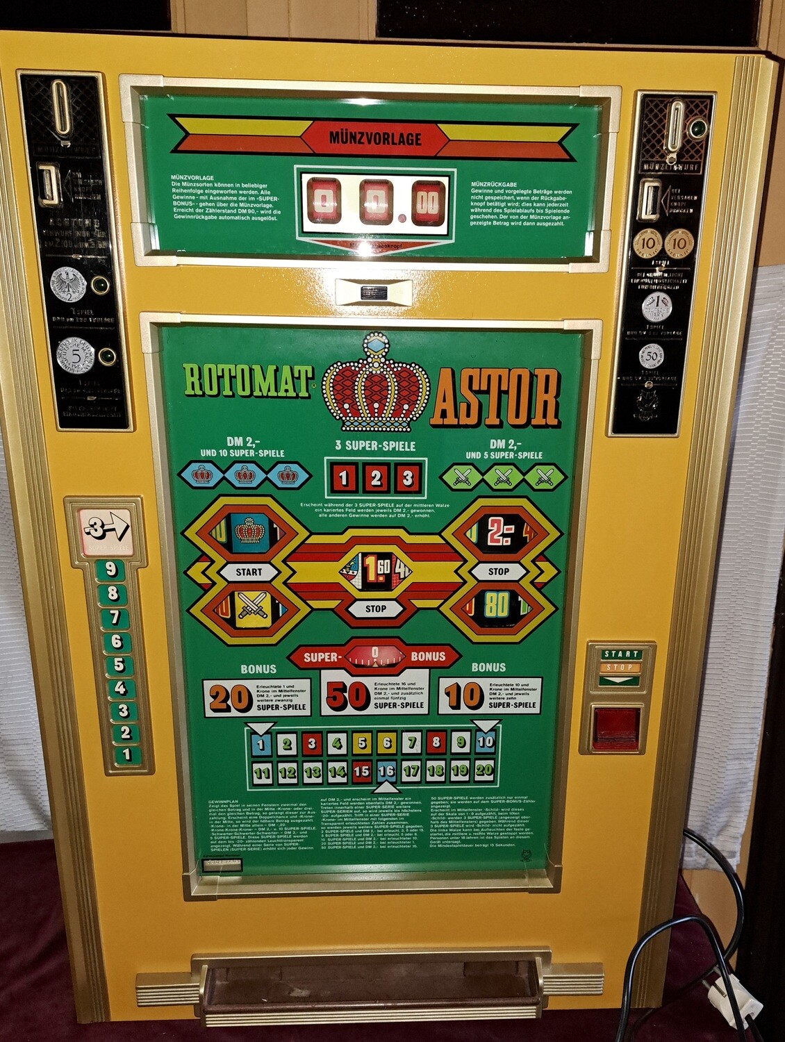 Duitse gokkast Rotomat Astor. Speelkast.
