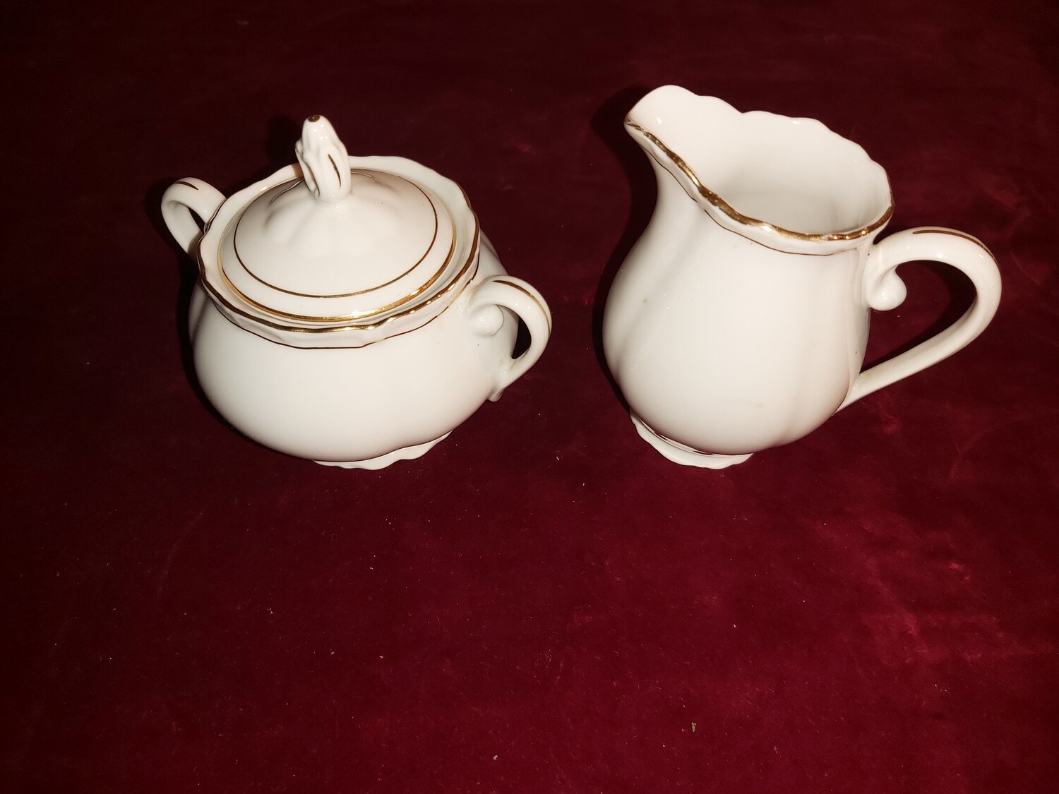 Czechoslowakia porseleinen melkpot &amp; suikerpot, milk and sugar bowl