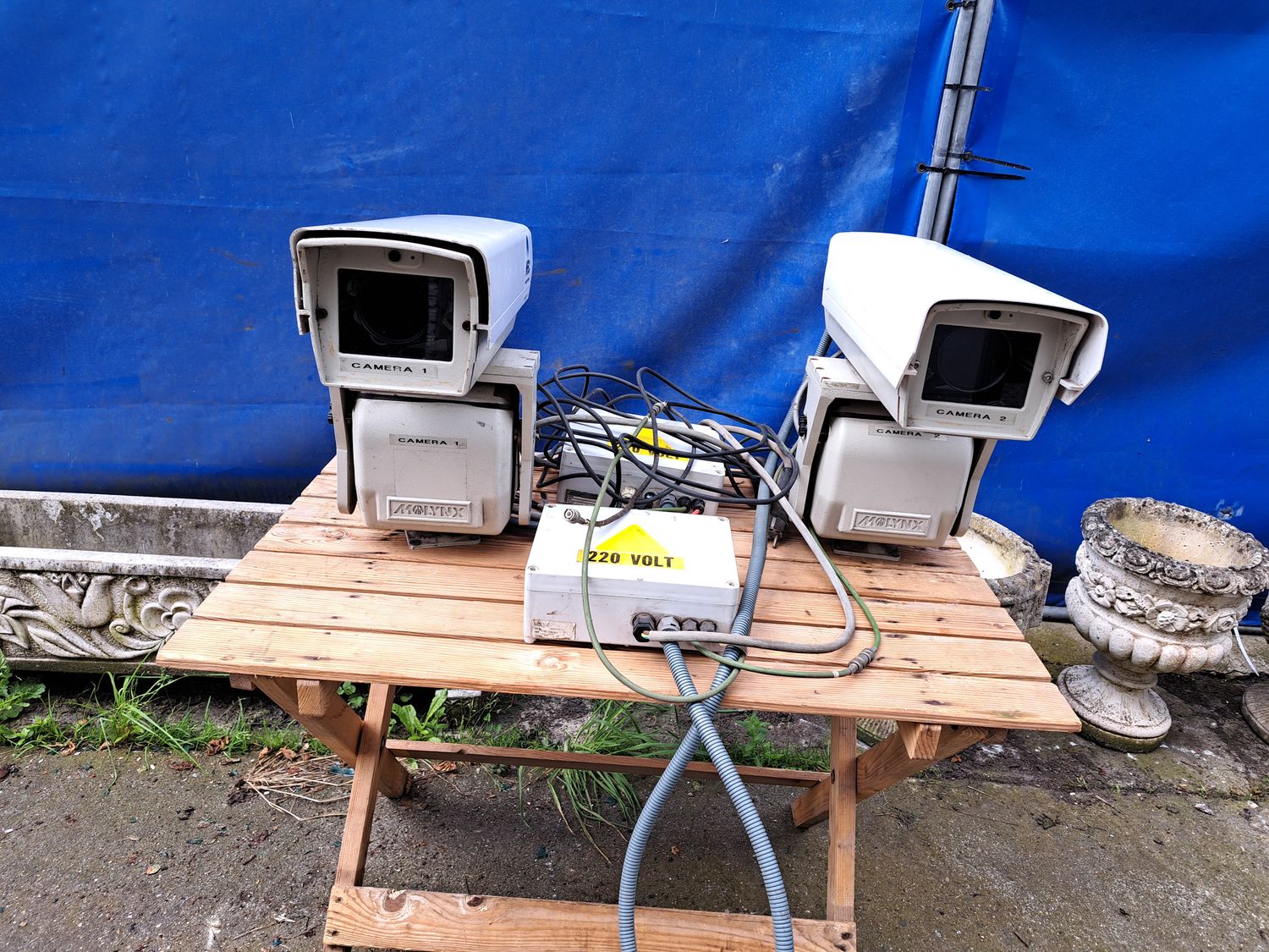 Camera&#39;s professionele industriële met bijbehorende kast