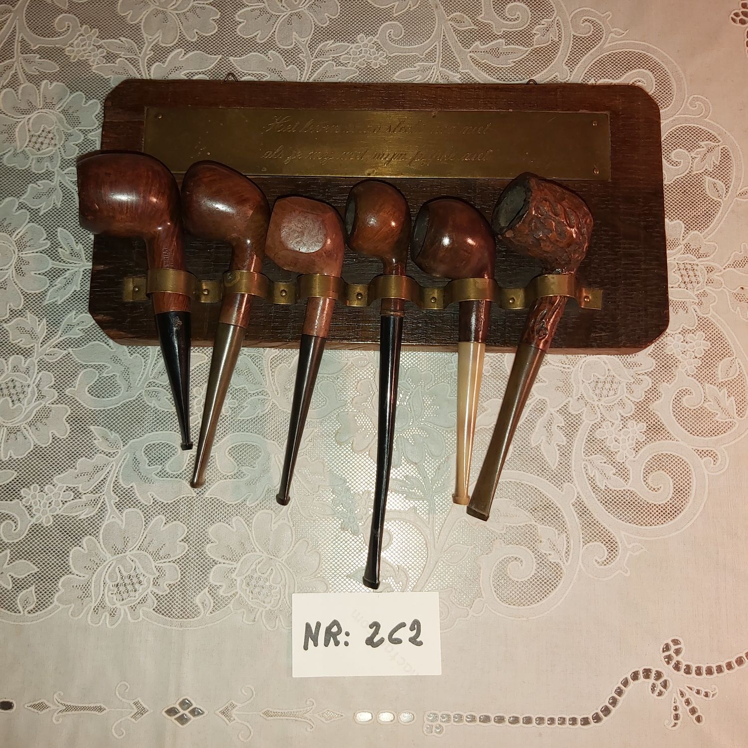 Pijpenrek met pijpen/pipe rack with pipes