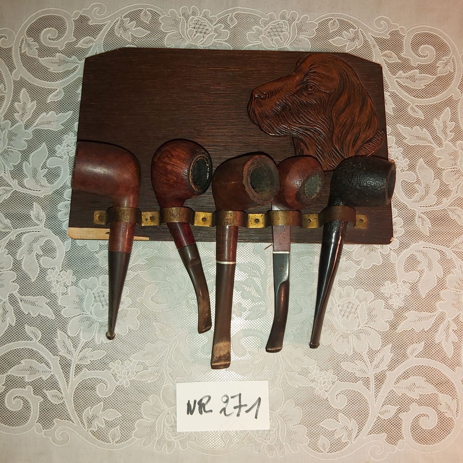 Vintage pijpenrek, pipe rack with dog head.