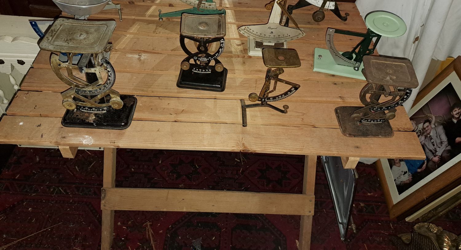 Vintage brievenweegschalen