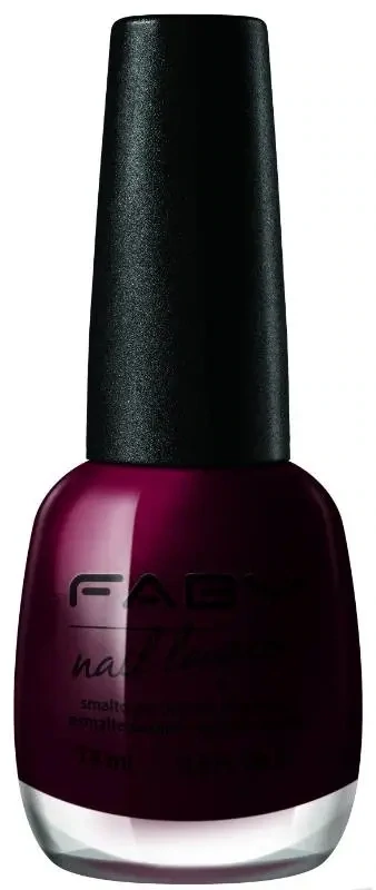 Bordeauxfarbener veganer Nagellack Faby, natürlicher Nagellack ohne Schadstoffe.