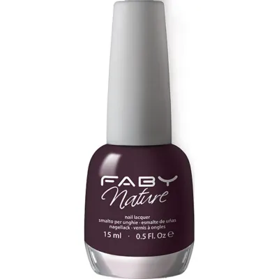 Paarse vegan Nagellak Faby, natuurlijke nagellak zonder schadelijke stoffen