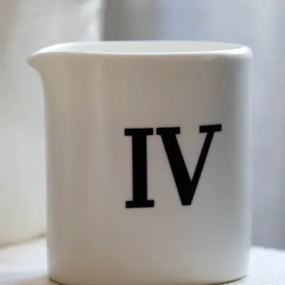 Aroma Pallet Oud Wood massagekaars – luxe geur van Midden-Oosten, roos en munt