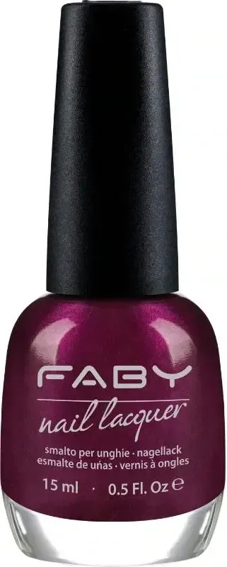 Purple vegan nail polish Faby, natural nail polish without harmful substances