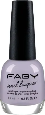 Paarse vegan nagellak Faby, natuurlijke nagellak zonder schadelijke stoffen
