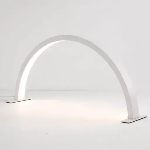 Weiße Maniküre-Lampe – Small Maniküre-Lampe mit LED-Licht für optimale Beleuchtung bei der Nagelpflege.