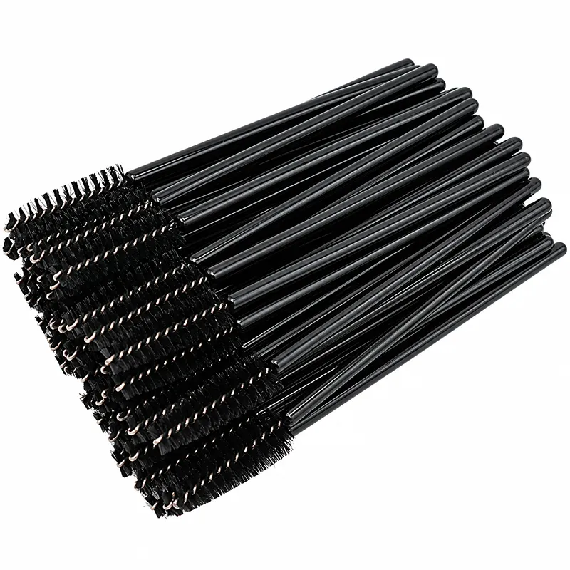 Disposable eyelash and eyebrow brushes for professional use