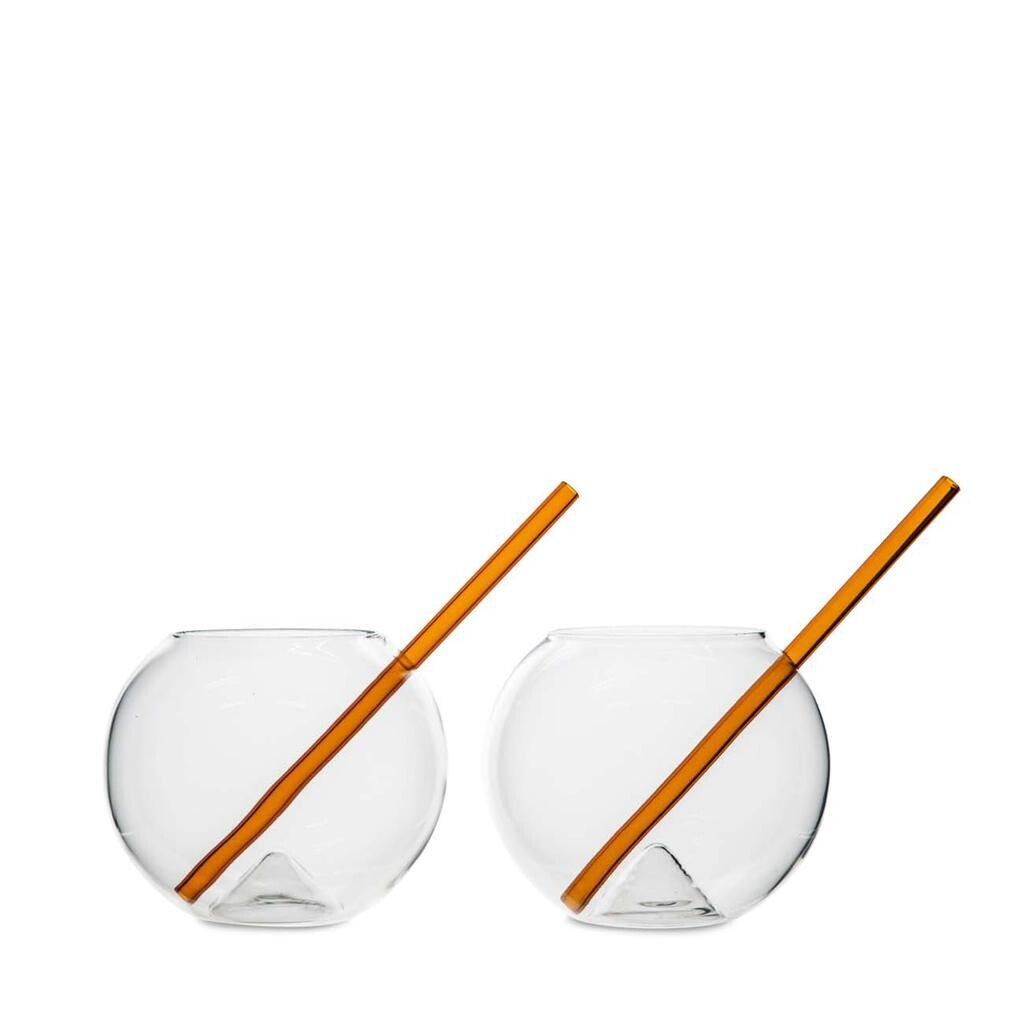 Duo glazen met rietjes