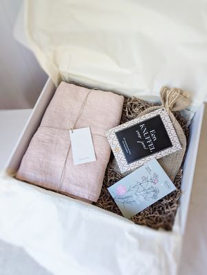 Cadeaubox Zachte knuffel met een bloemetje