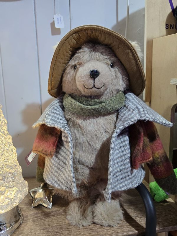 BARNABUS BEAR 29X40CM
