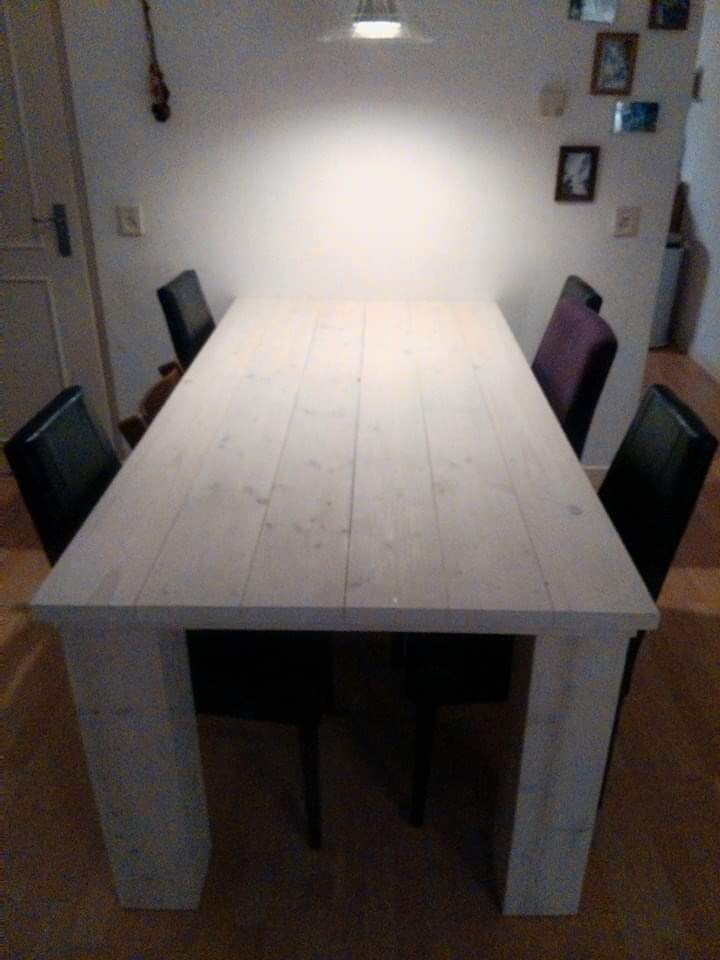 steiger houten eettafel