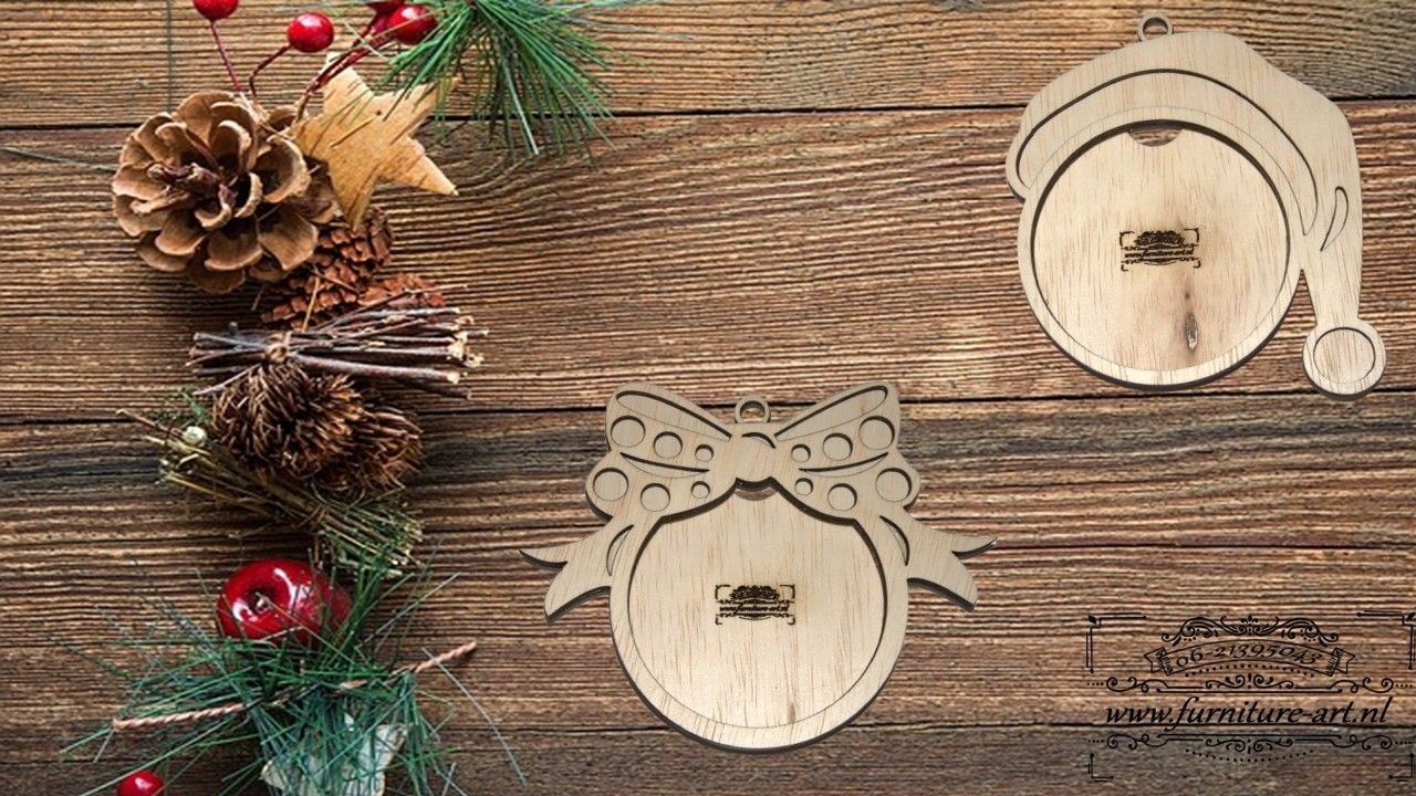 Set van 2 kerstballen in 3d voor foto