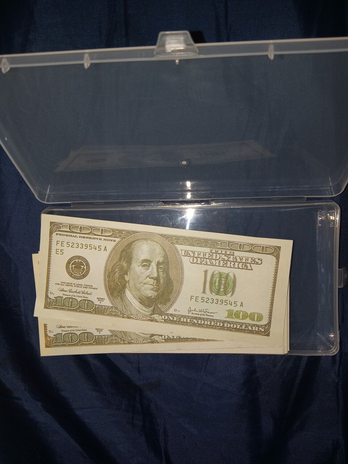 $1.000 in Cash/ 10 Older style $100 bills