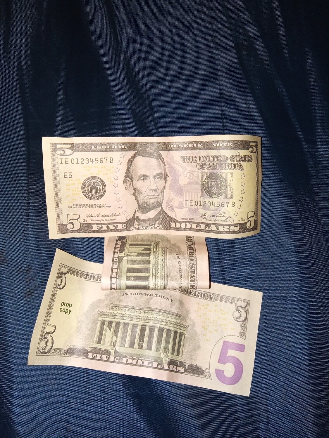 $200.00 in Cash/ 40 Crisp Five Dollor Bills