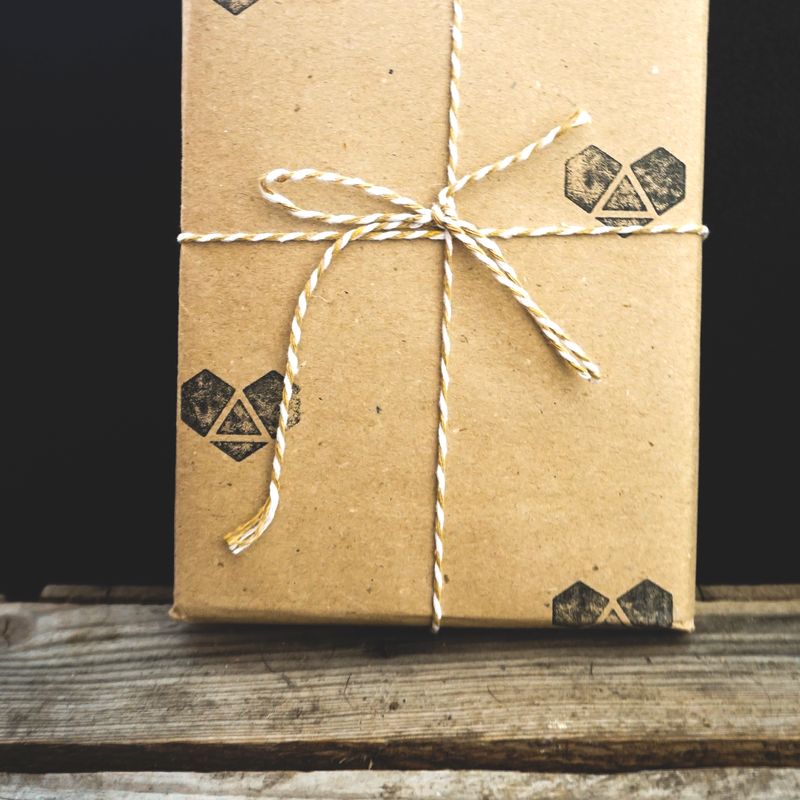 Geschenkschnur Baumwolle (braun-weiss) Geschenkschnur Baumwolle (braun-weiss)