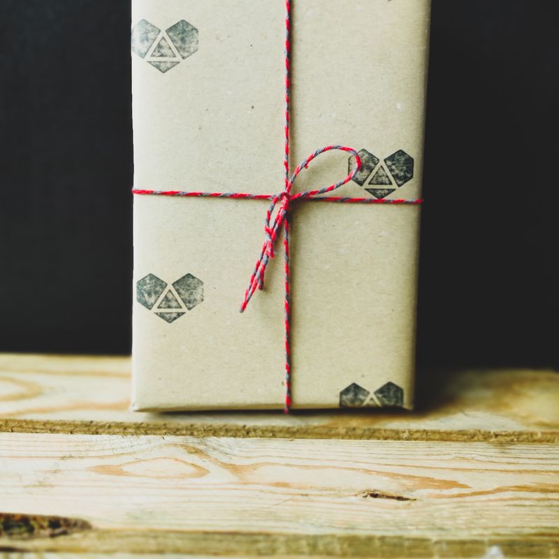 Geschenkschnur Baumwolle (rot-grau) Geschenkschnur Baumwolle (rot-grau)