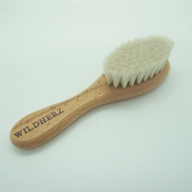 Baby Pflegebürste *WILDHERZ*