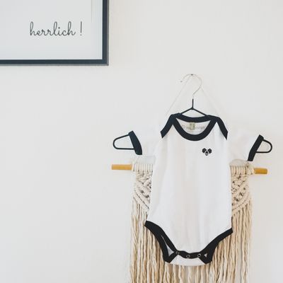 Babybody (s/w) Retrotrikot Look *HERZ*