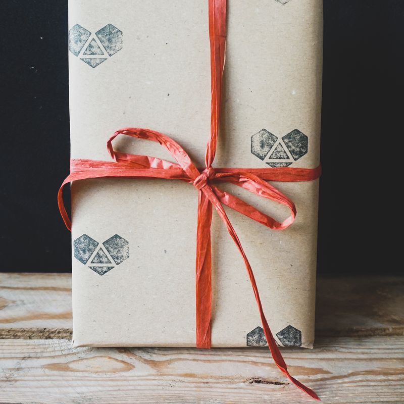 Geschenkschnur Papier/Bast (terracotta) Geschenkschnur Papier/Bast (terracotta)