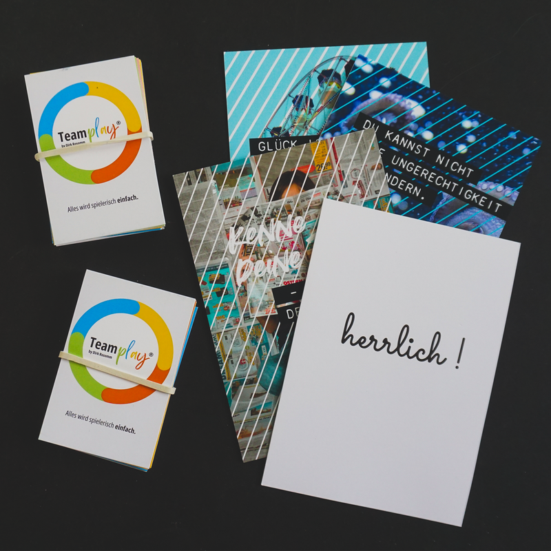 4x Teamplay Kartensets & 4x Postkarten 4x Teamplay Kartensets & 4x Postkarten