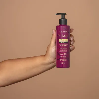 Eudora Siage Pro Cronology Curvas Creme Para Pentear 300ML