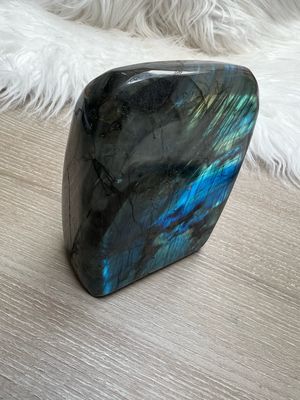 Labradoriet Gepolijst Uit Madagaskar 972 Gram