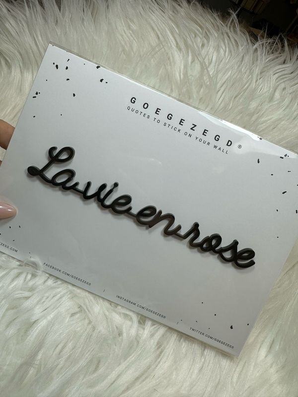 Goegezegd quote - la vie en rose black