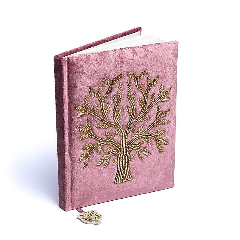 Fluwelen notitieboek roze met levensboom