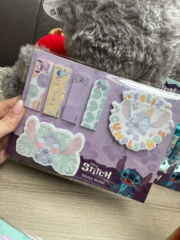 Stitch sticky notes paars
