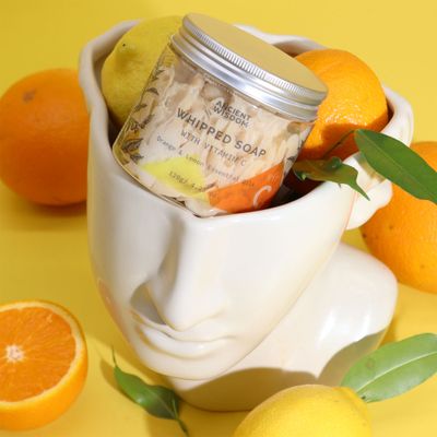 Sinaasappel &amp; citroen slagroomzeep met vitamine C
