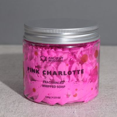 Pink charlotte slagroomzeep