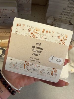 Een doosje met een vraag - wil jij mijn meter zijn?