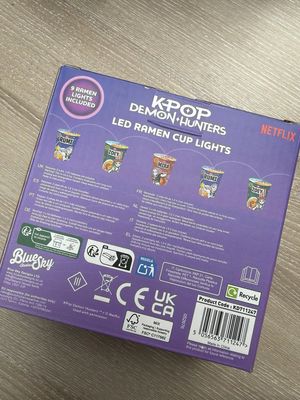 Kpop ramen lichtslinger